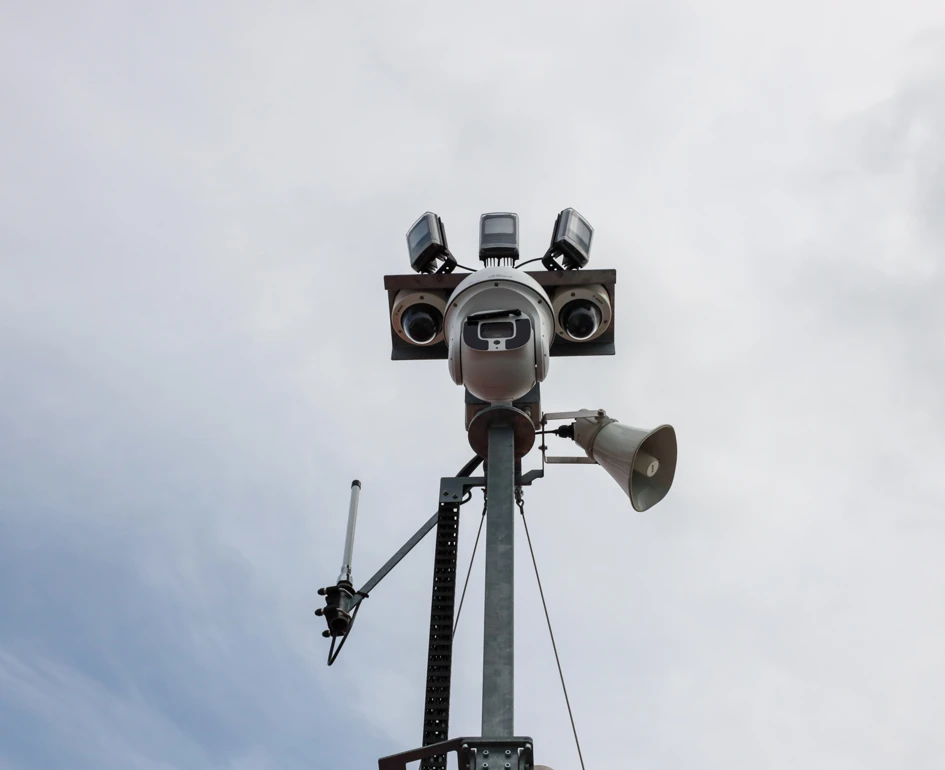 Mobile Überwachungskamera mit Lautsprecher und Infrarottechnik
